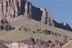 Fairy tale like scenery in the Andes. (85kb)